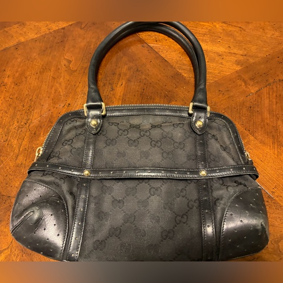 Vintage Gucci Reine Black Shoulder Bag with Green and Red Stripes - Picture 3 of 6